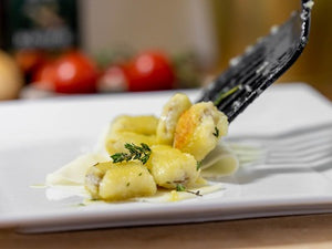 Rezept: Trüffel-Gnocchi in Thymian-Butter mit Provolone-Käse