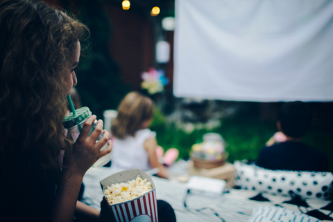 Backyard DIY movie screen