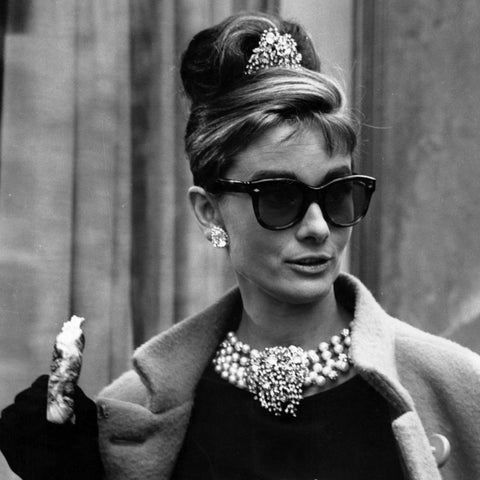 Audrey Hepburn en Desayuno con diamantes, gafas de sol