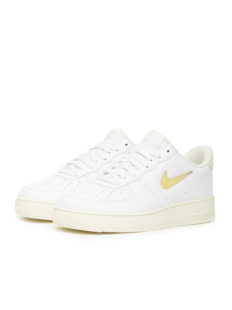 yellow and white nike air force