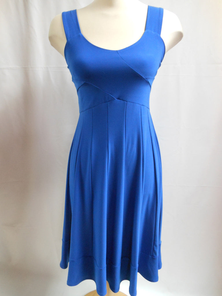 PRETTY WOMAN SCOOP NECK DRESS, BLUE – Silhouette Fashion Boutique