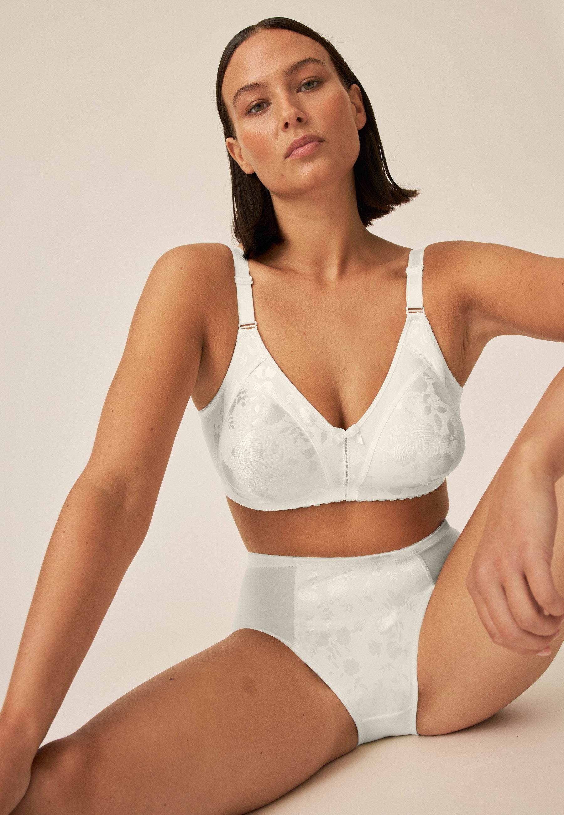 Soft Bra with Cup and Support Straps - Raspberry Mousse