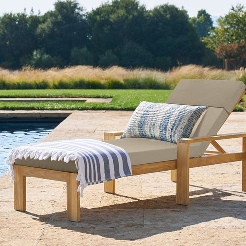 Poolside loungers padded with grey idee-home Chaise Lounge Cushion