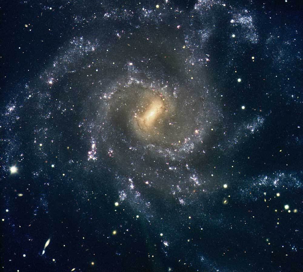 Spiral galaxy NGC 7424