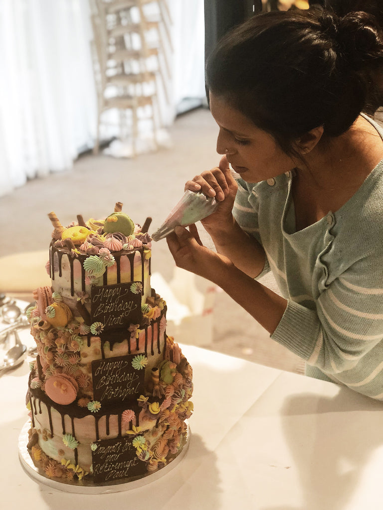 Assemblage du gâteau sur place