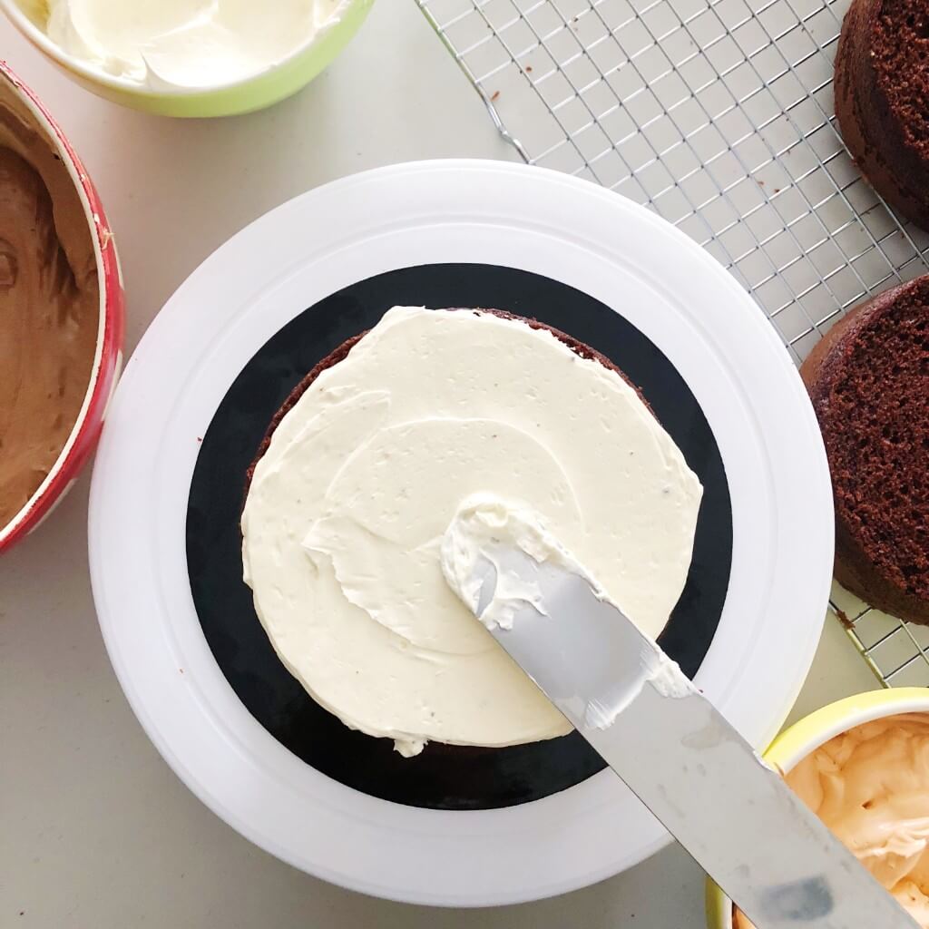 Chocolate Orange Drip Cake Recipe - buttercream layer