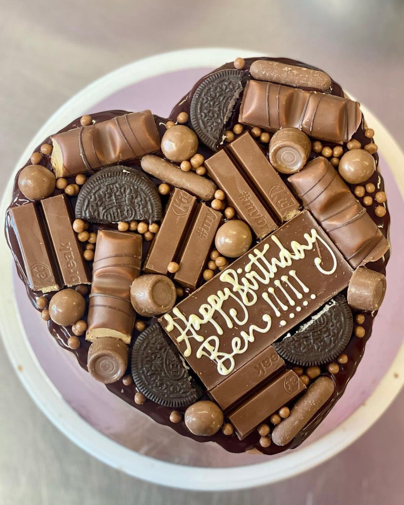 Chocolate cake message