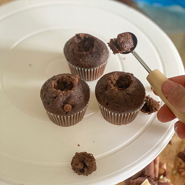 Fake Bake Mint Choc Chip Cake Recipe - remove muffin cores