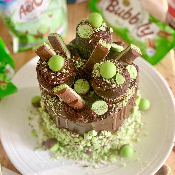 Fake Bake Mint Choc Chip Cake Recipe - toppings