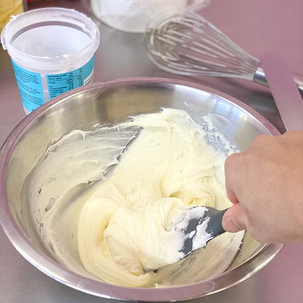 Fake Bakes Victoria Sponge Recipe - Vanilla Frosting
