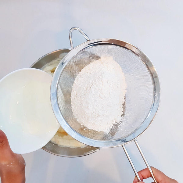 Frost Form - Ultimate Vanilla Sponge Recipe – Frostform