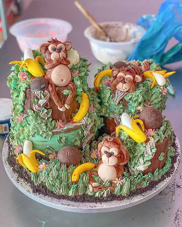 Monkey Jungle Luxury Cakescape