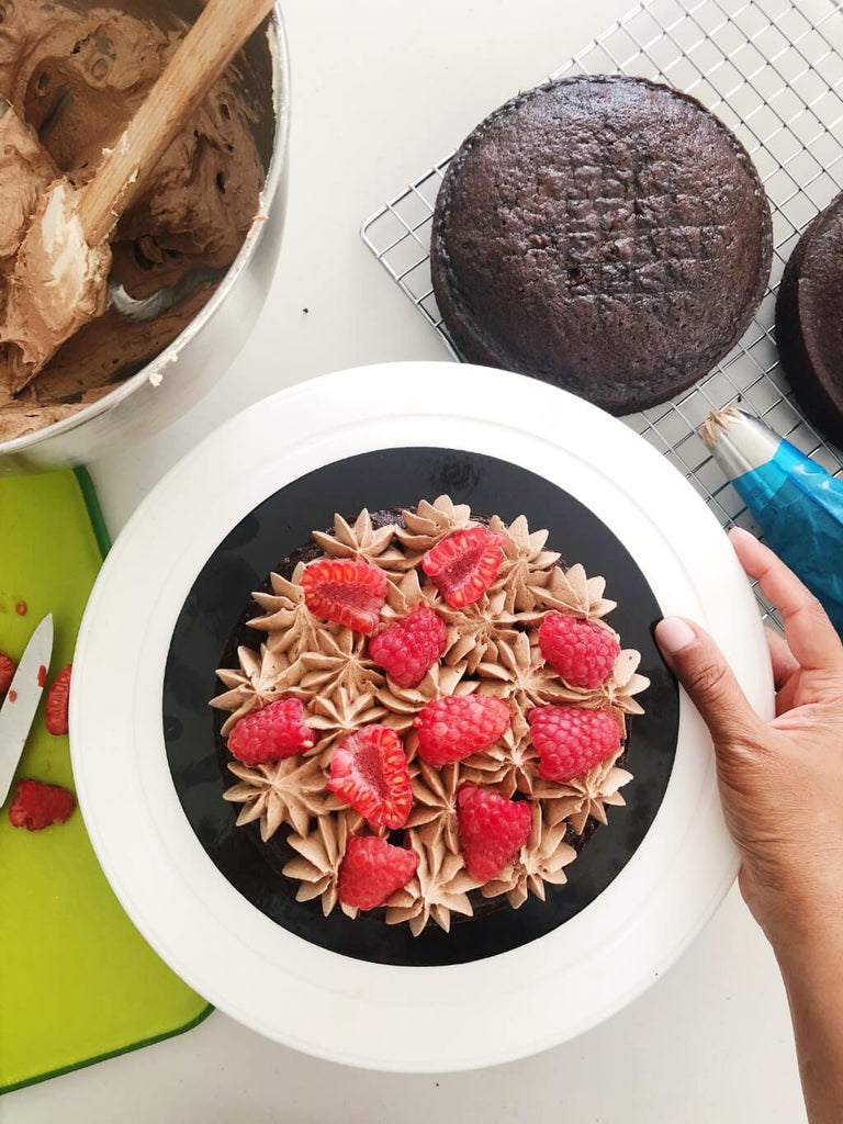 Perfect Vegan Chocolate Cake Recipe Layering