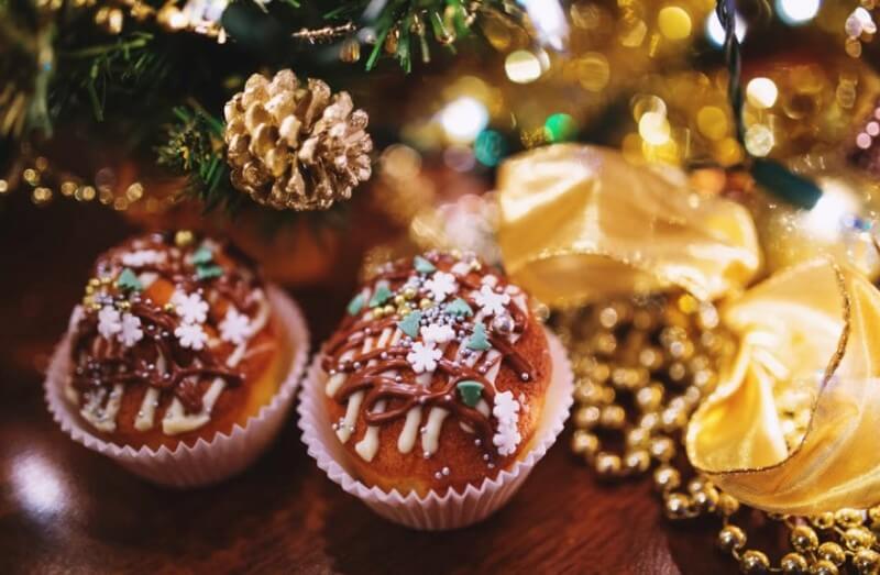 Simple Christmas Cupcakes- Christmas Baking Ideas