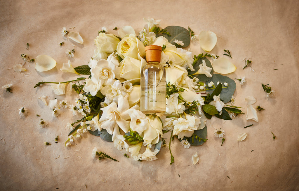 Diffuser on a bed of flowers