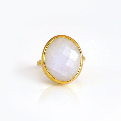 Moonstone Round Bezel Set Faceted Ring - June Birthstone - Danique