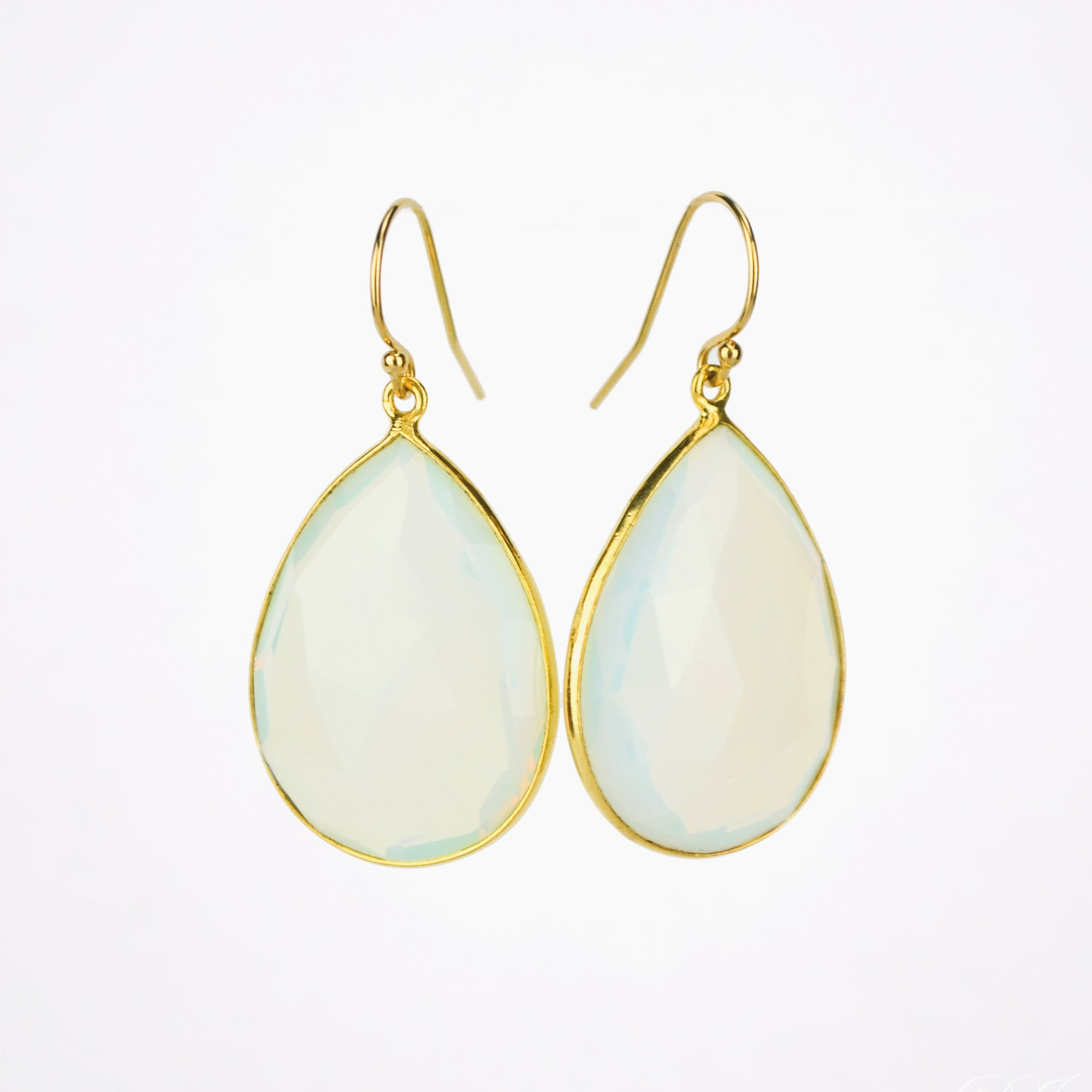 Clear Quartz Teardrop Earrings for Inner Harmony – MASS MoCA