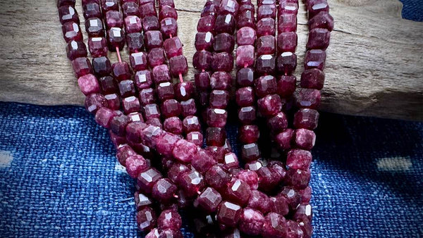 Red Agate Faceted Cube Beads 