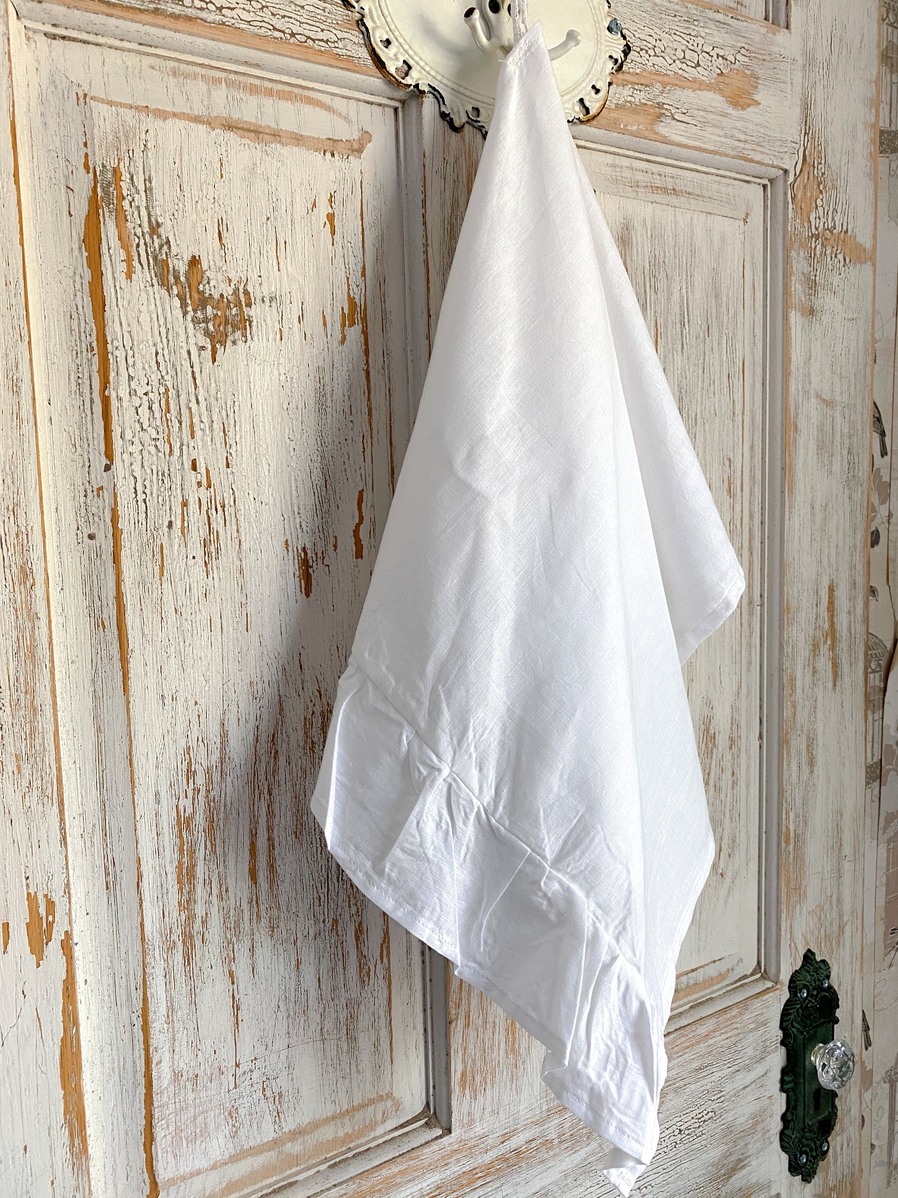 Ruffle Linen Kitchen Towel with Custom Embroidered Text – Linen