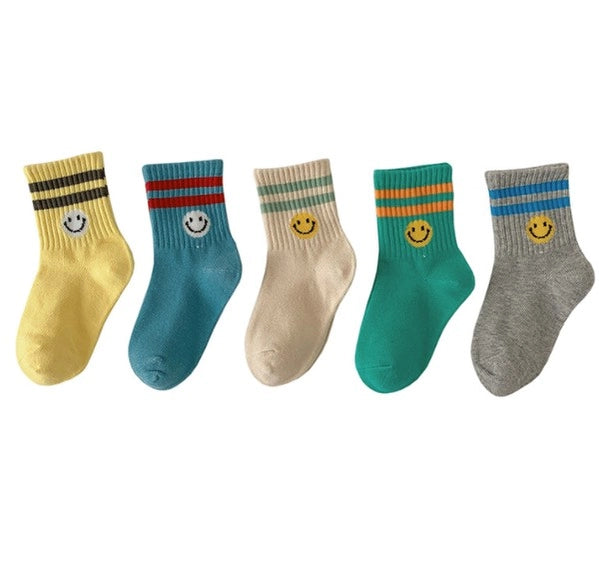 Smiley Solid Mid Calf Socks