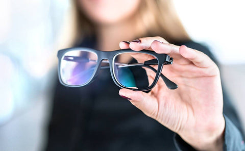 Qu'est-ce que le traitement anti-rayures des verres de lunettes de vue ?
