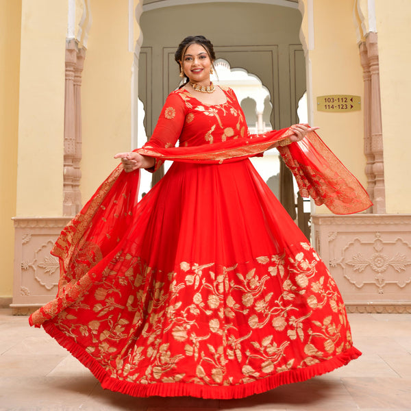 Anarkali suit with contrast banarasi dupatta | Classy Missy by Gur