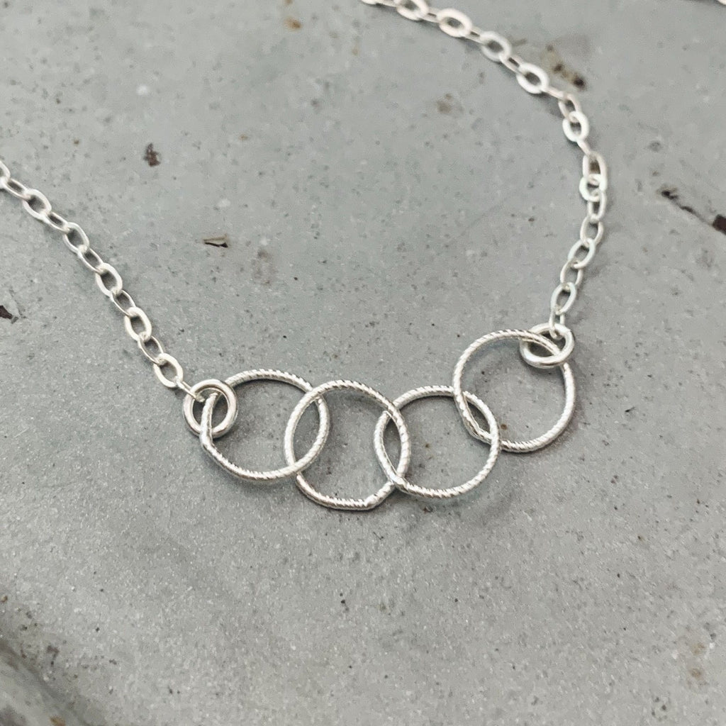 four circle necklace