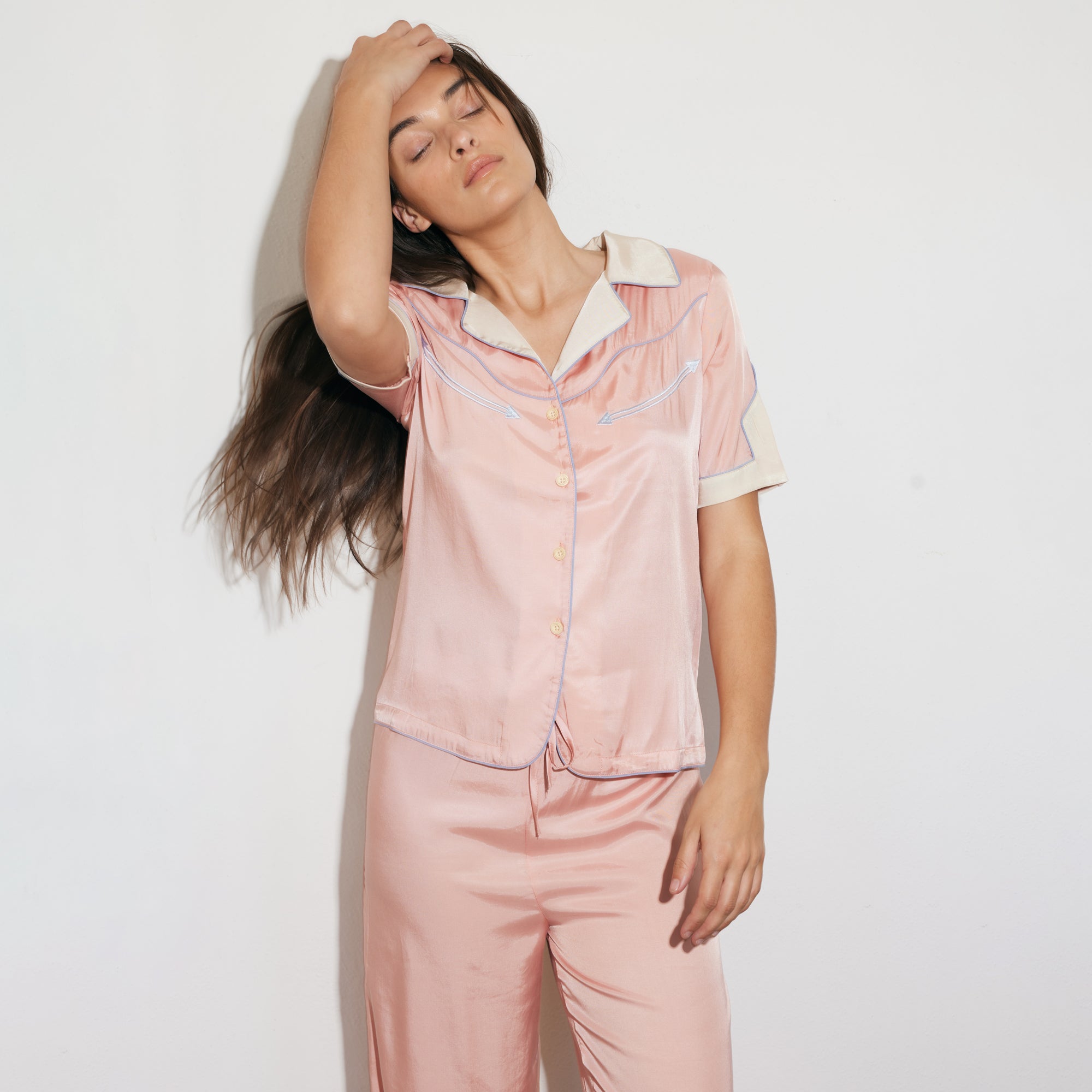 LUCKY STARS SLEEPWEAR SET — Understated Leather