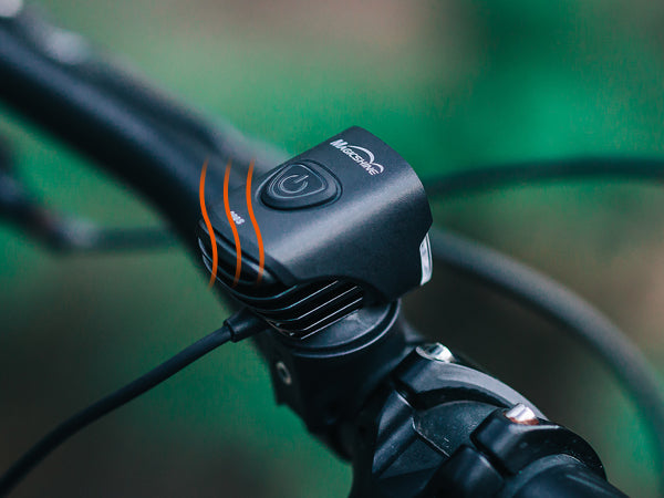 First look at an amazing new bike light, the MagicShine MJ-900B