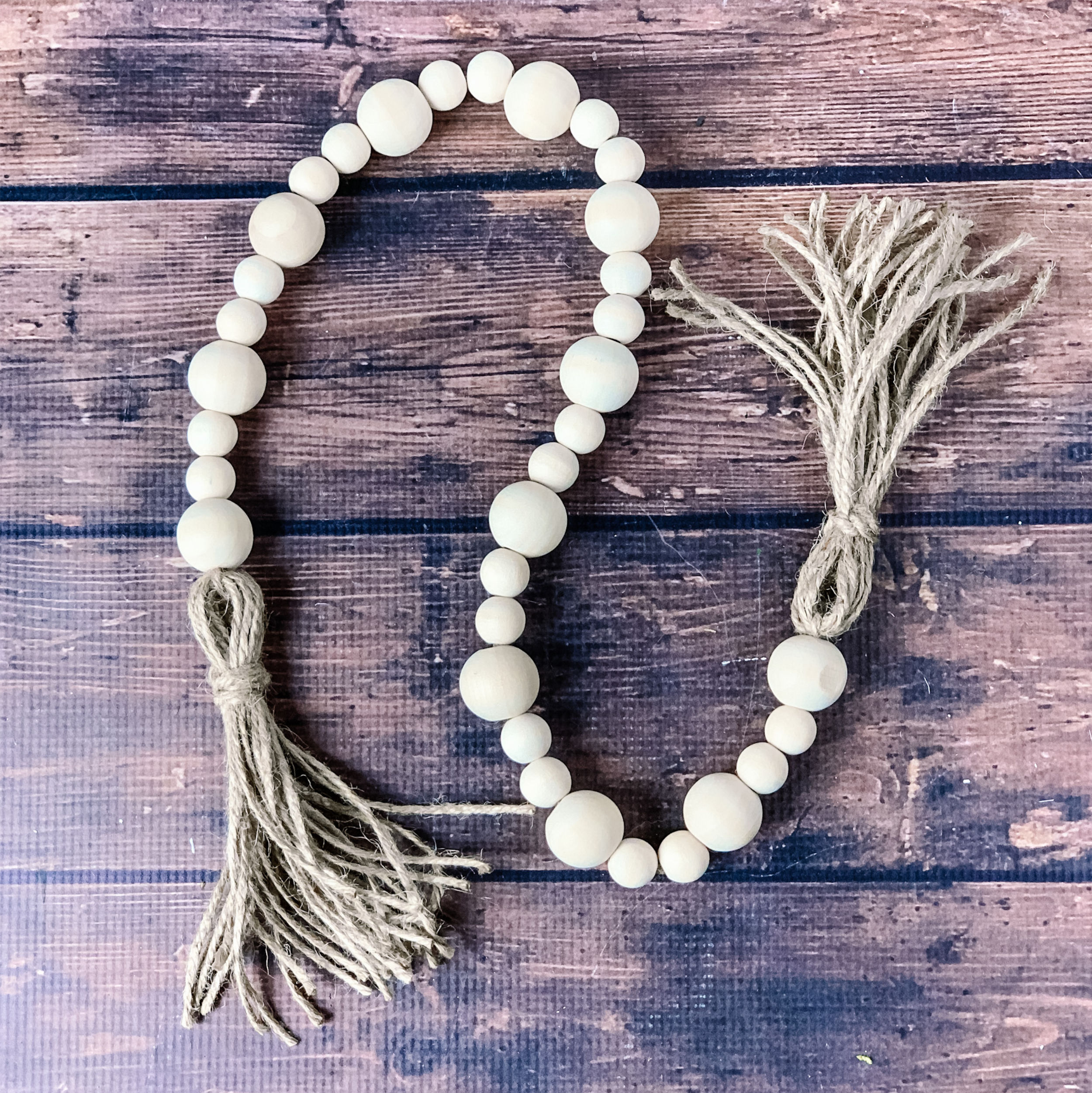  Natural Wooden Bead Garland 