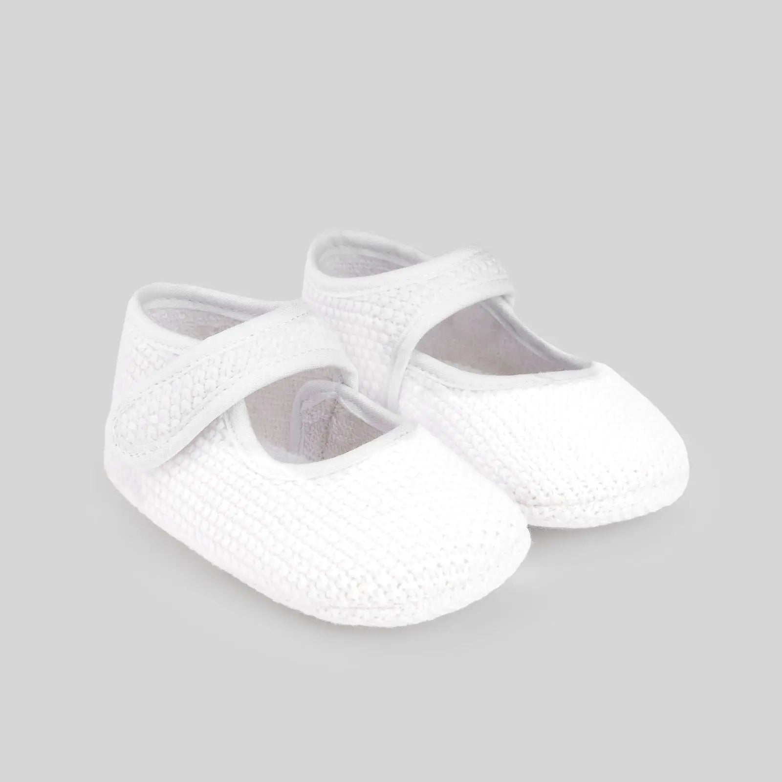 Blue Almonds Ltd Girl's Shoes in White paz rodriguez