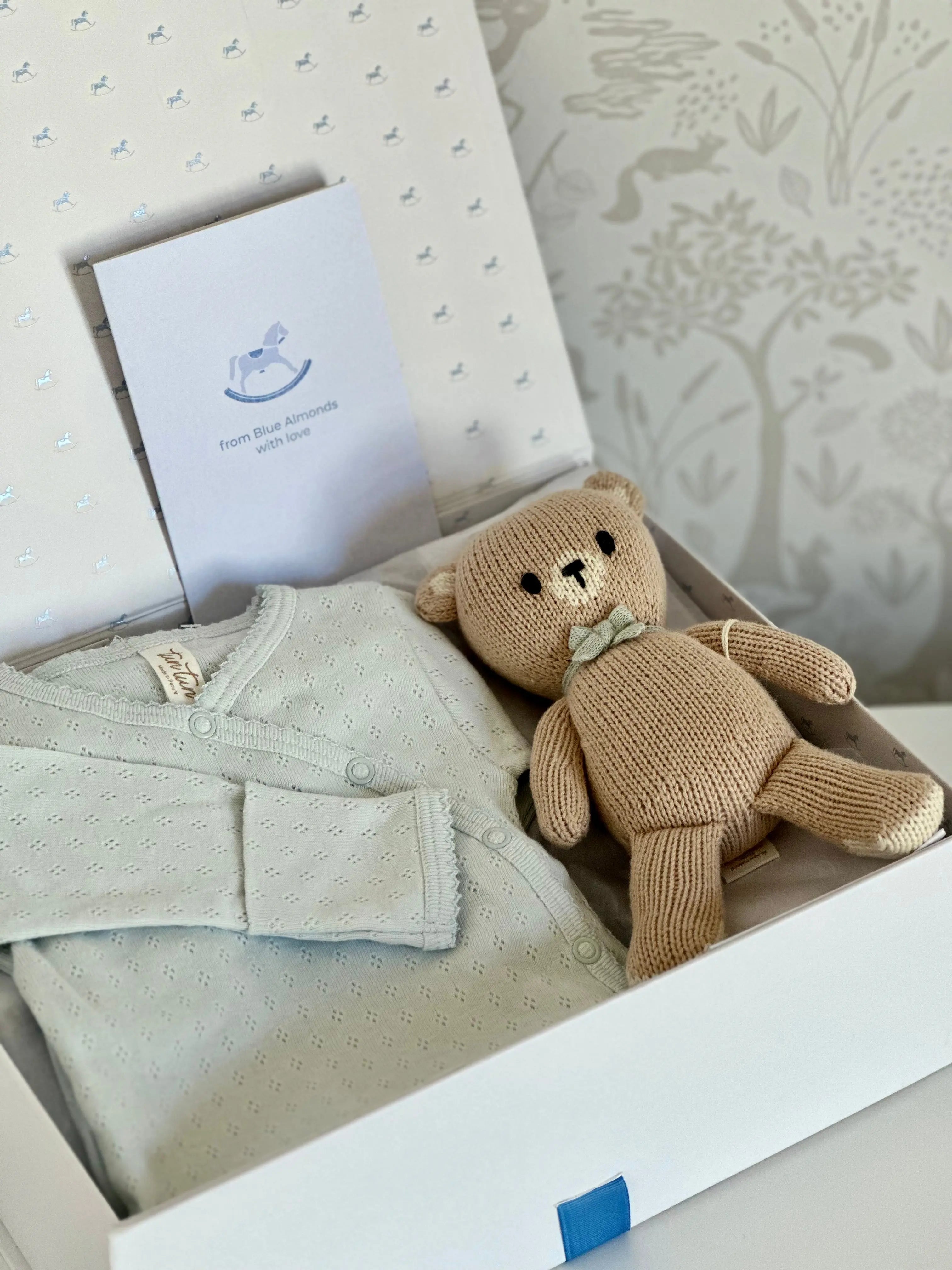 Blue Almonds Ltd Baby gift set Babygrow & Bear -Light Blue TunTun