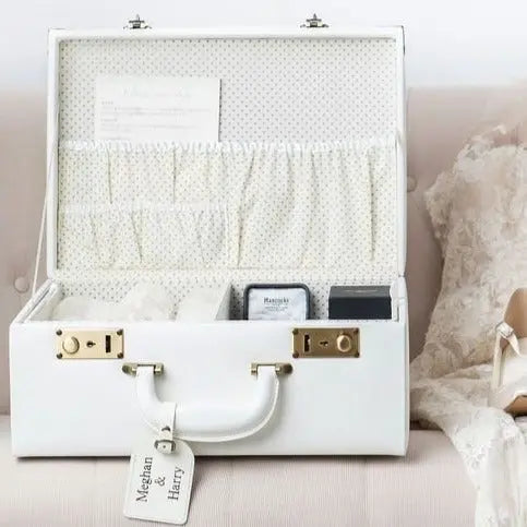 Keepsake Memory Case - Ivory-Memory suitcases-Meminio-Blue Almonds-London-South Kensington