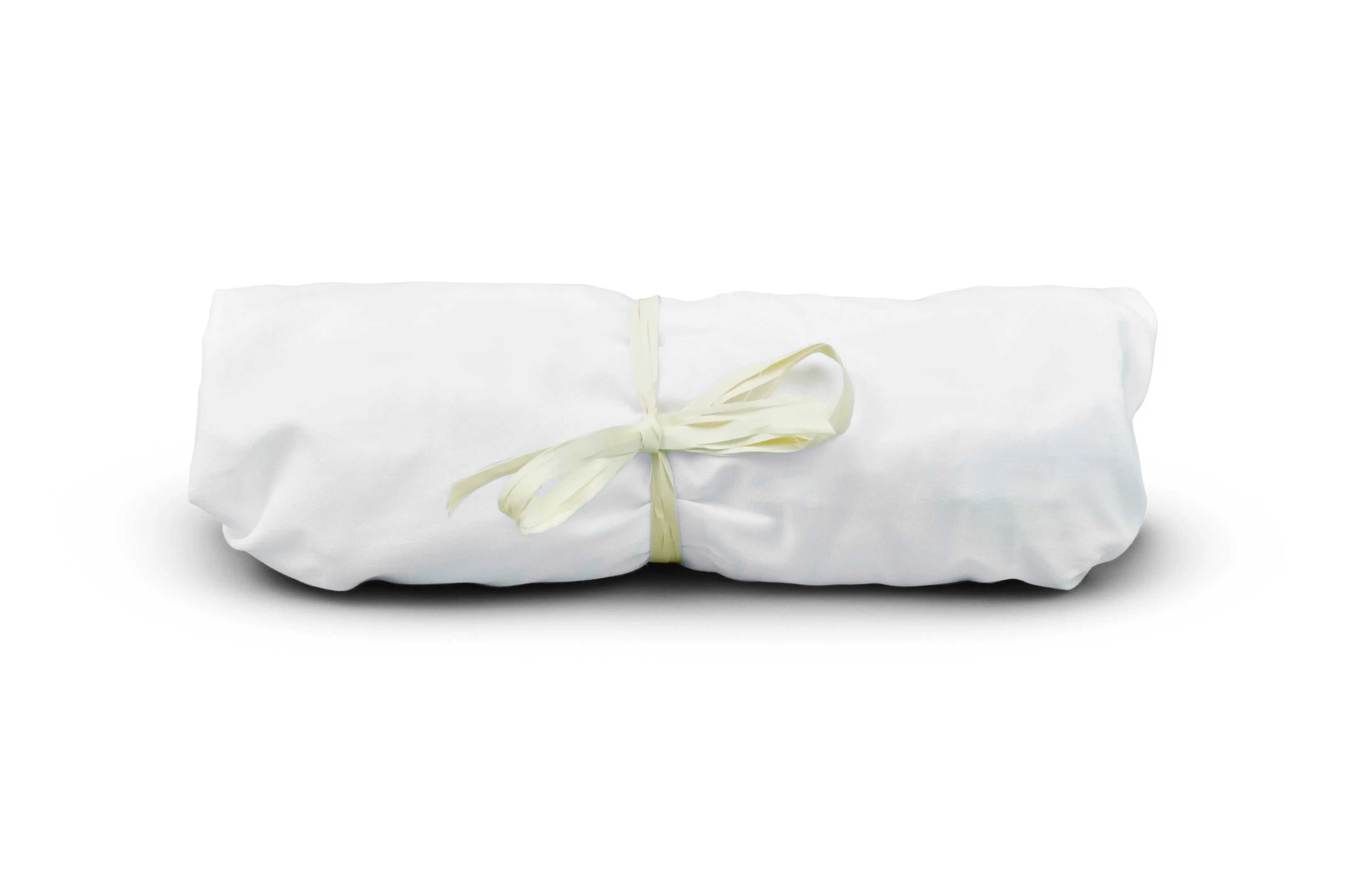 Fitted sheet moses basket white-Towels & bedlinen-Evelyn Kahle-Blue Almonds-London-South Kensington