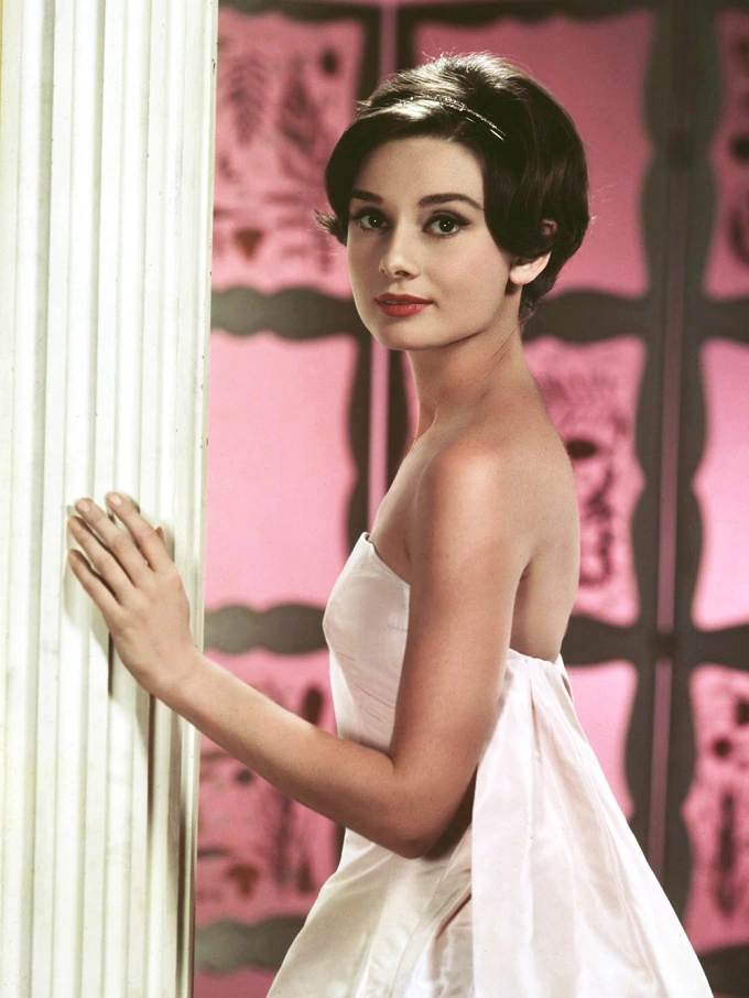 How to Master Audrey Hepburn's Style (and Still Look Completely