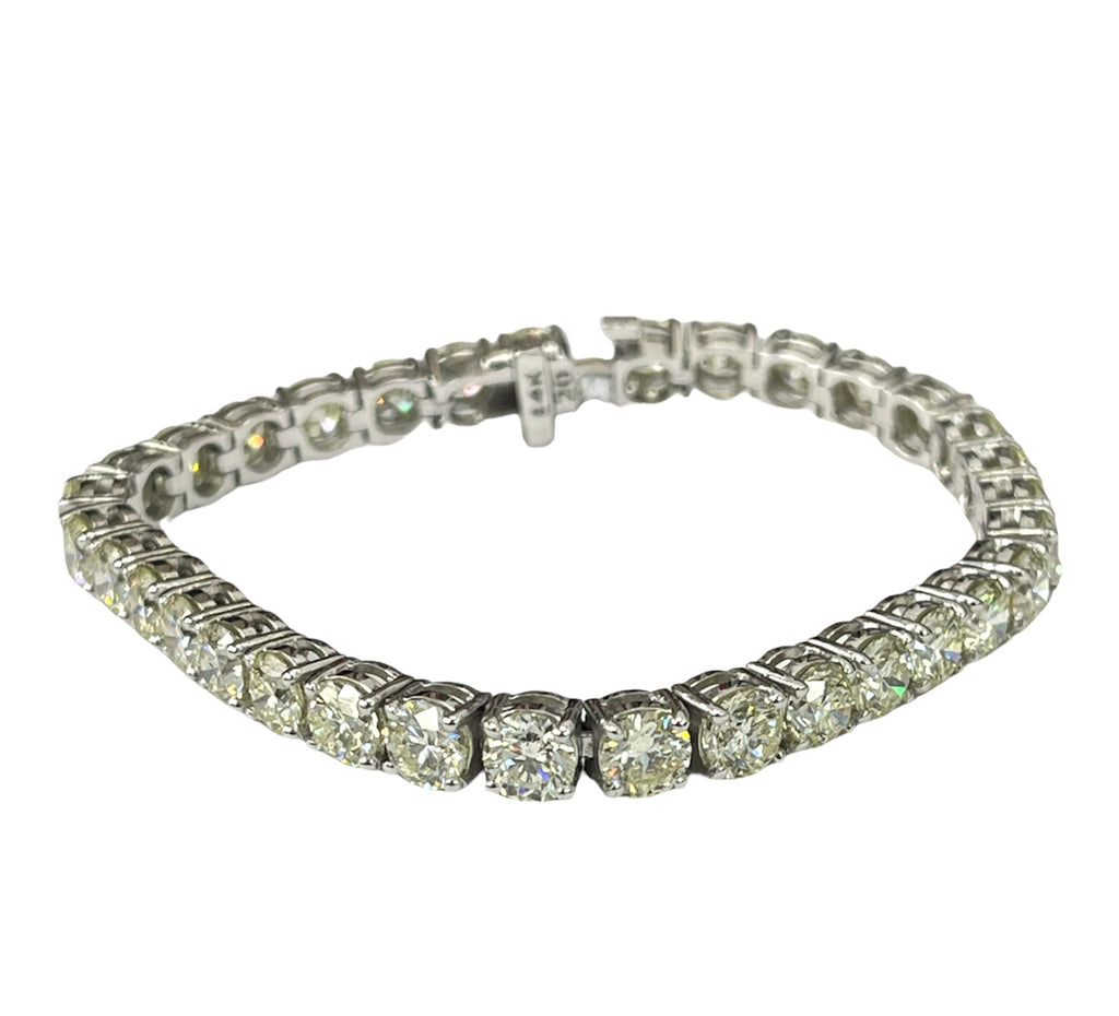 Diamond Tennis Bracelet (15.36 ct Diamonds) in White Gold