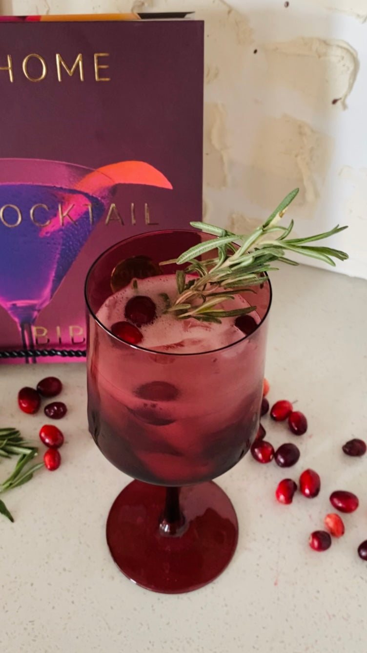 cocktail, Christmas, poinsettia, cranberry