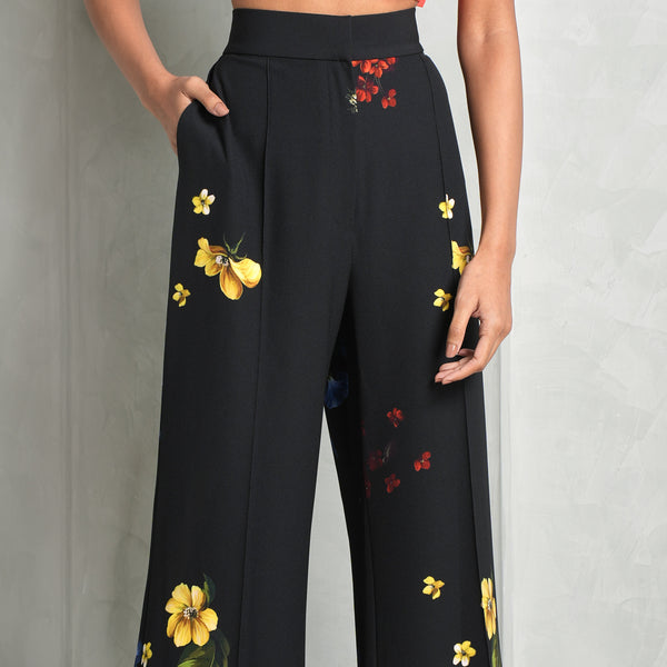 Buy QURVII Floral Crepe Regular Fit Women's Trousers | Shoppers Stop