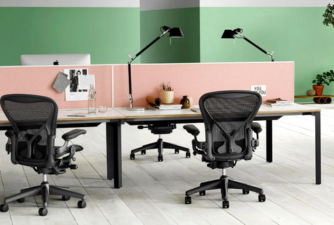 Layout Workstation by Herman Miller