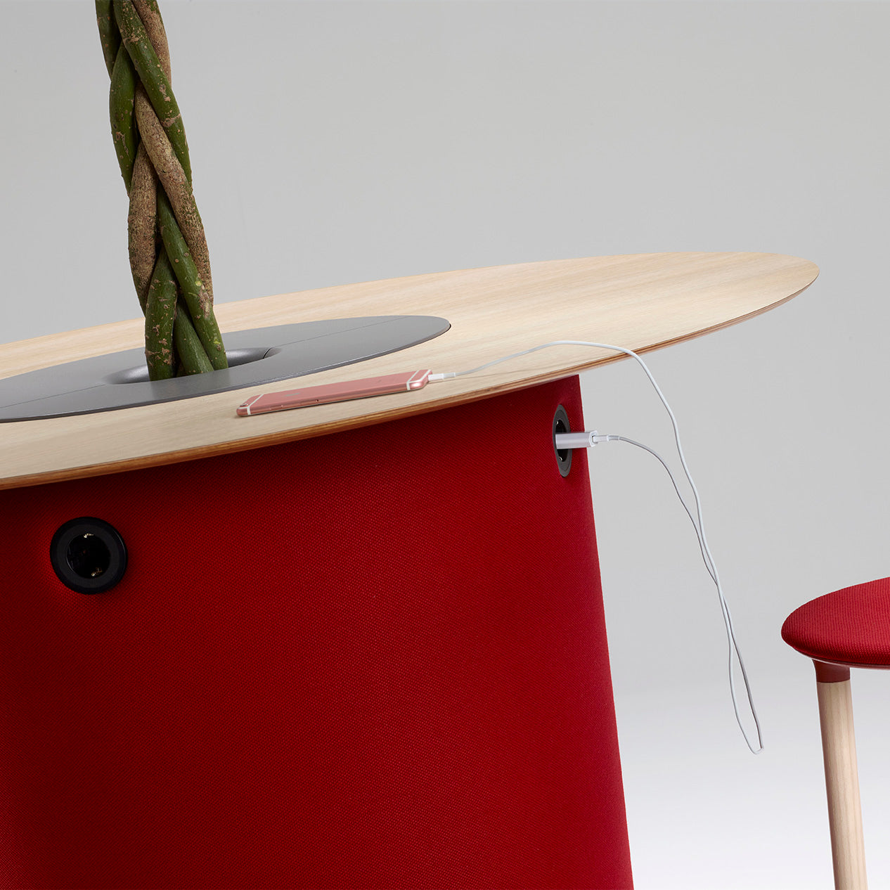 Offecct On Point Meeting Bench Height Tables