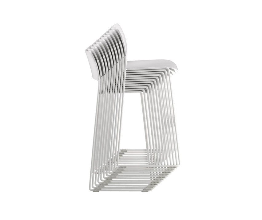 HOWE 40/4 Stackable Barstool