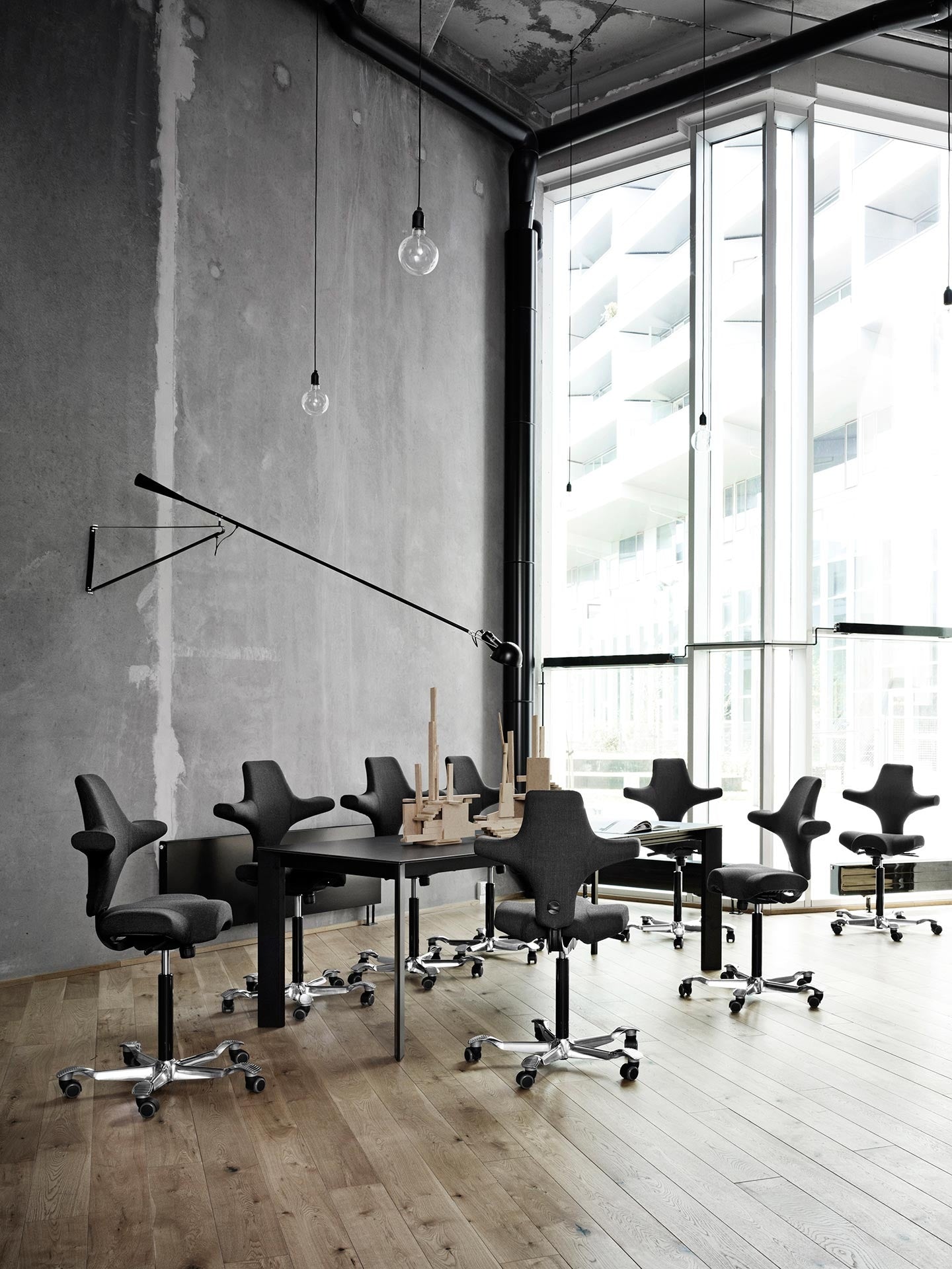 HAG Capisco 8106 Ergonomic Task Chair