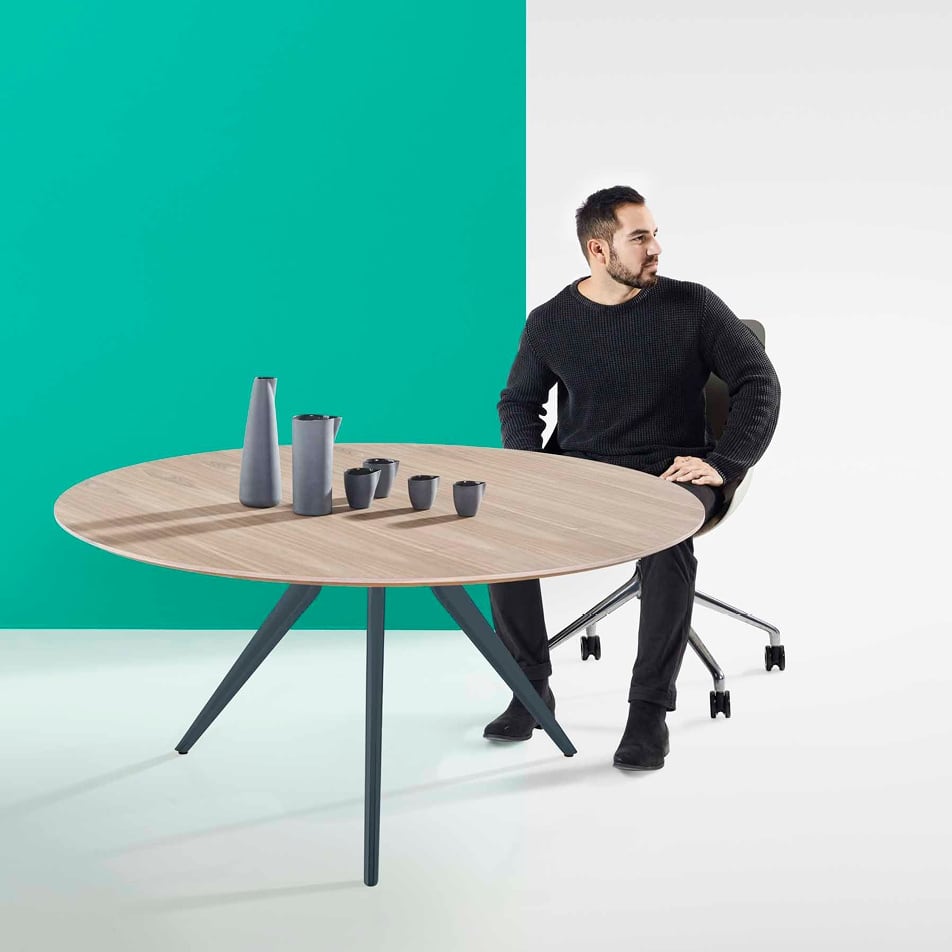 Thinking Works Eona Meeting Table