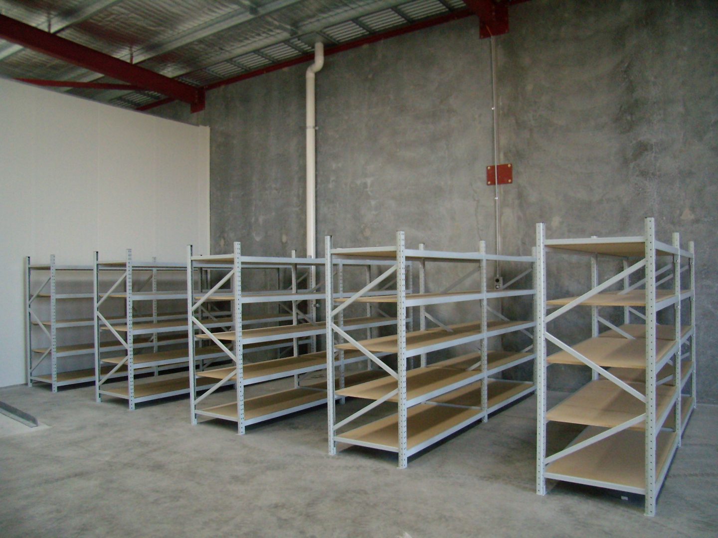 APC Uni-Span Shelving Storage Unit