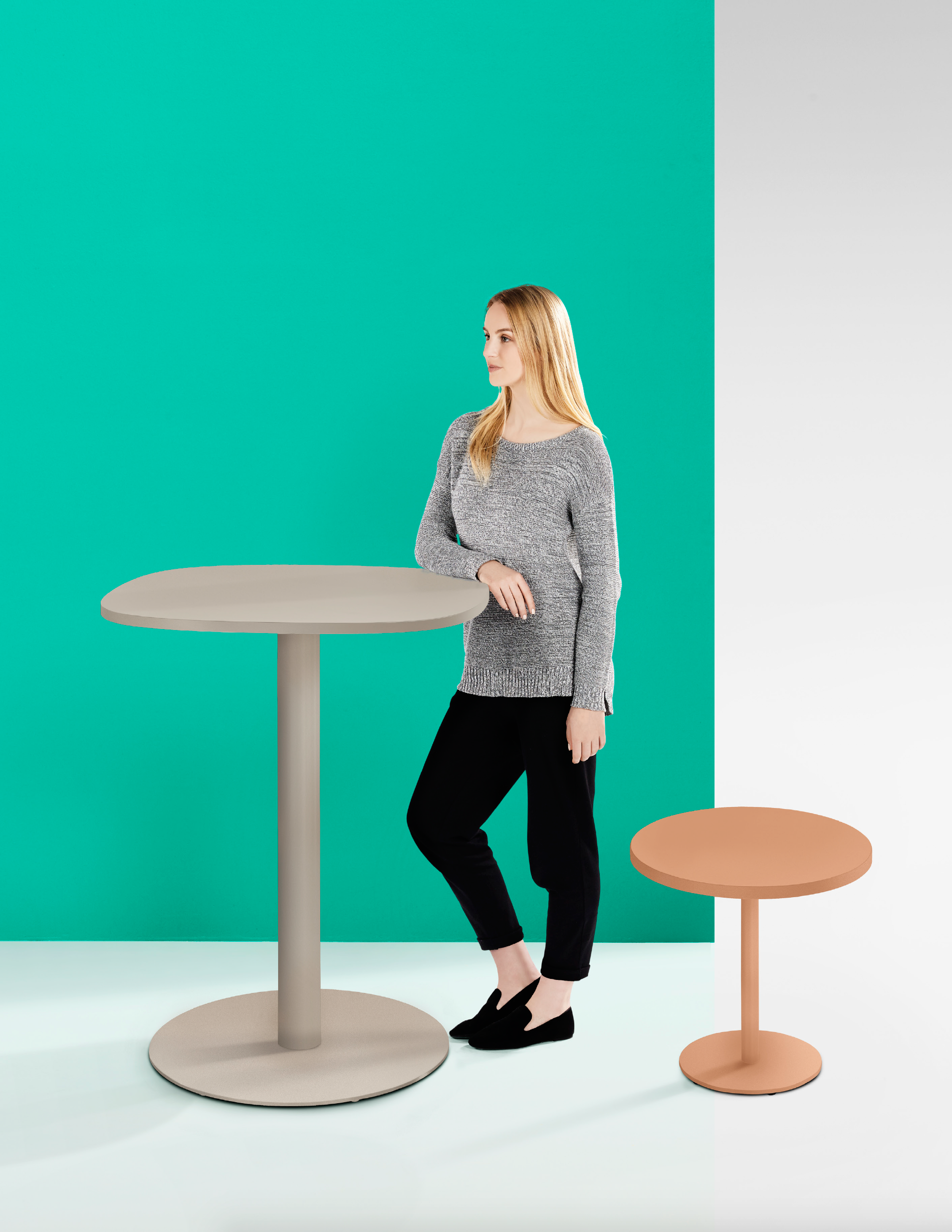 Thinking Works Disc Base Table