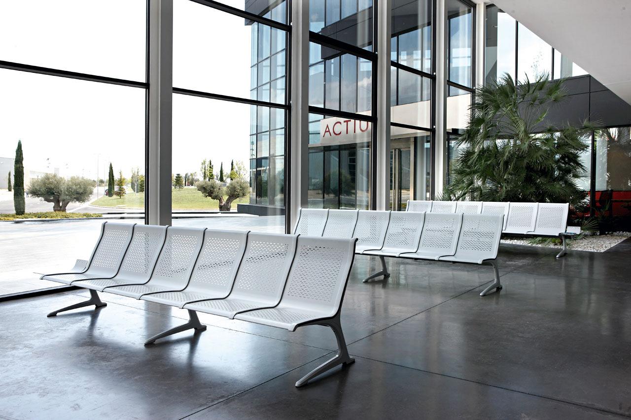 Actiu Passport Bench Airport Seating