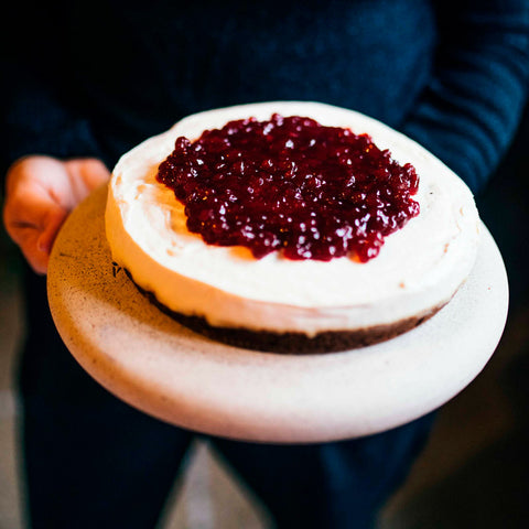 Cheese cake, base au pain d’épice, mousse noix de cajou et compote d’Airelles Materne