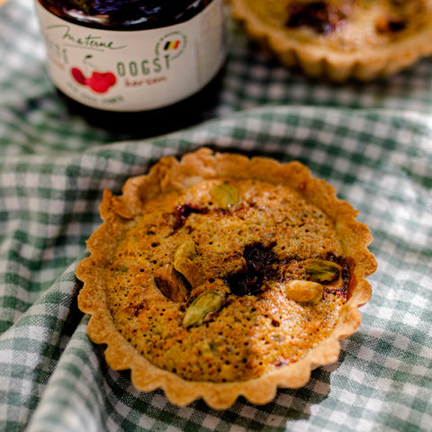 Tartelette aux pistaches et confiture Récolte cerises