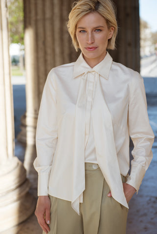MAIA von Setery: Die zeitlose und nachhaltige Bluse für deinen perfekten Look