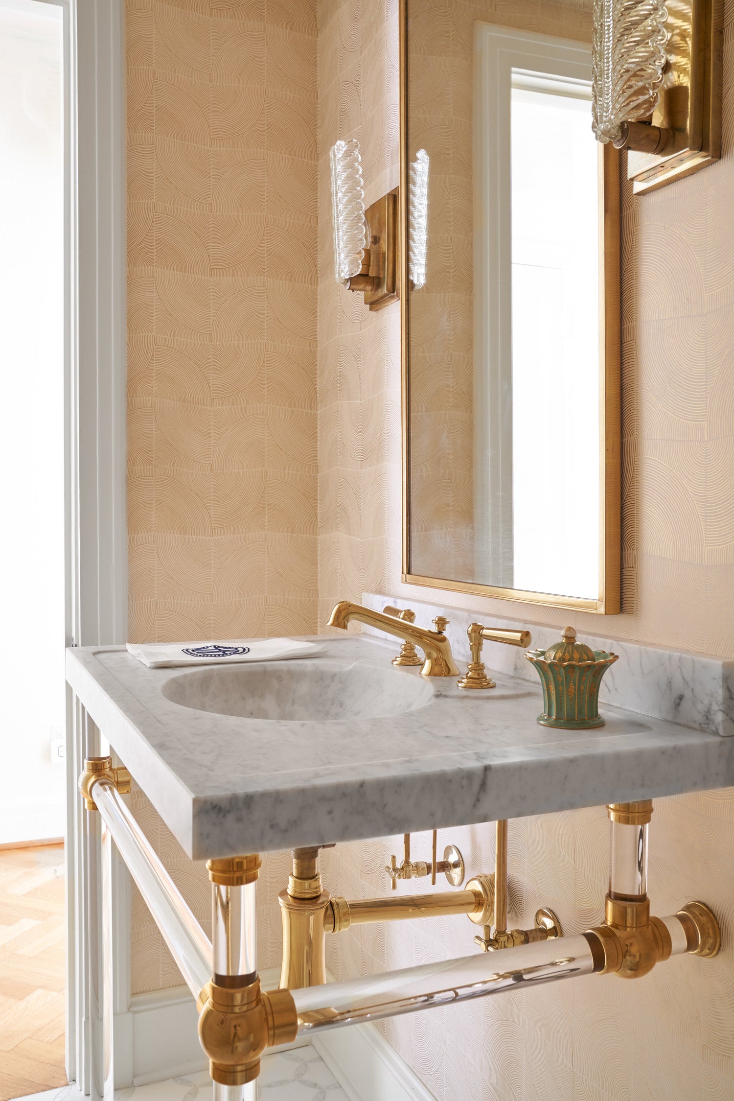 10 Small Bathroom Ideas To Maximise Your Space | Jenkins Interiors